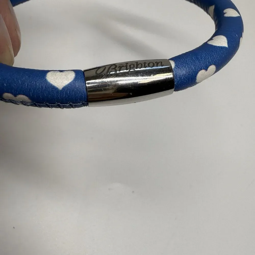 Brighton Woodstock White Heart Blue Leather Bangle Bracelet Retired Print Rare